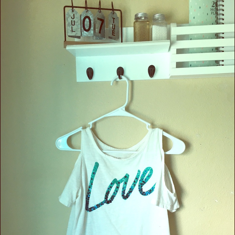 Love t shirt